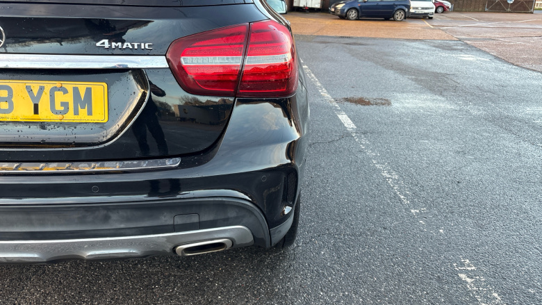 Mercedes-Benz GLA 250 4Matic AMG Line Premium Plus 5dr Auto Petrol Hatchback